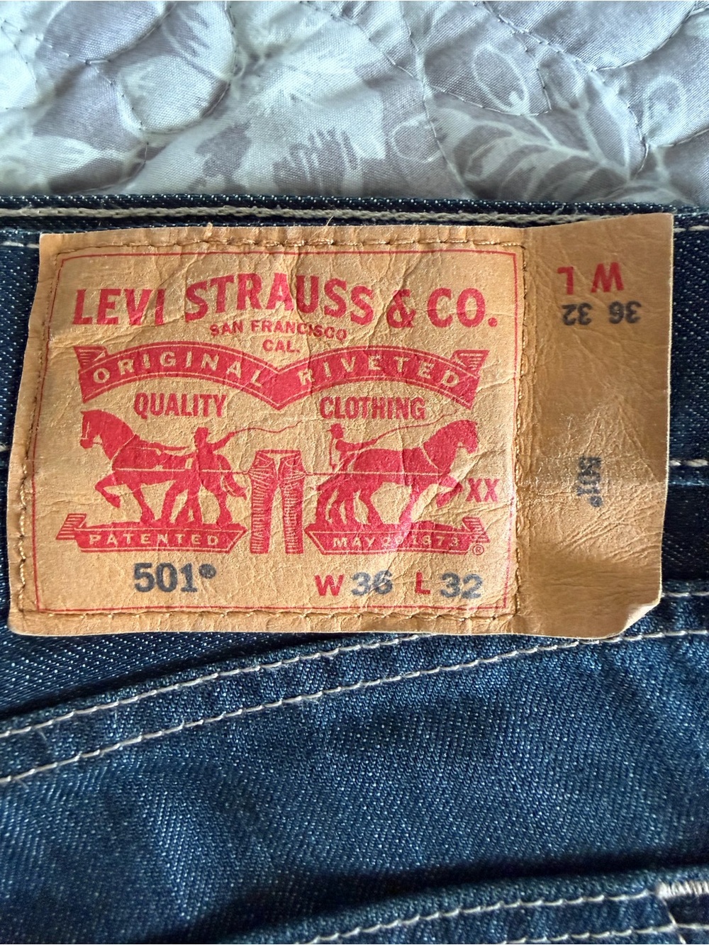 Levi's 501® Men's Dark Blue Straight Jeans